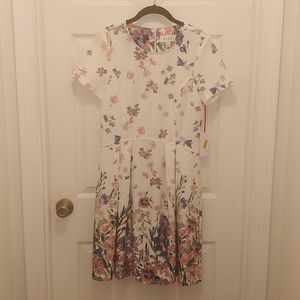 Floral cap sleeve dress
